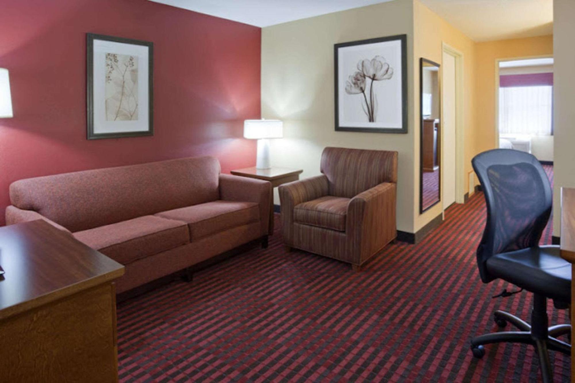 Quality Inn & Suites Stillwater Εξωτερικό φωτογραφία