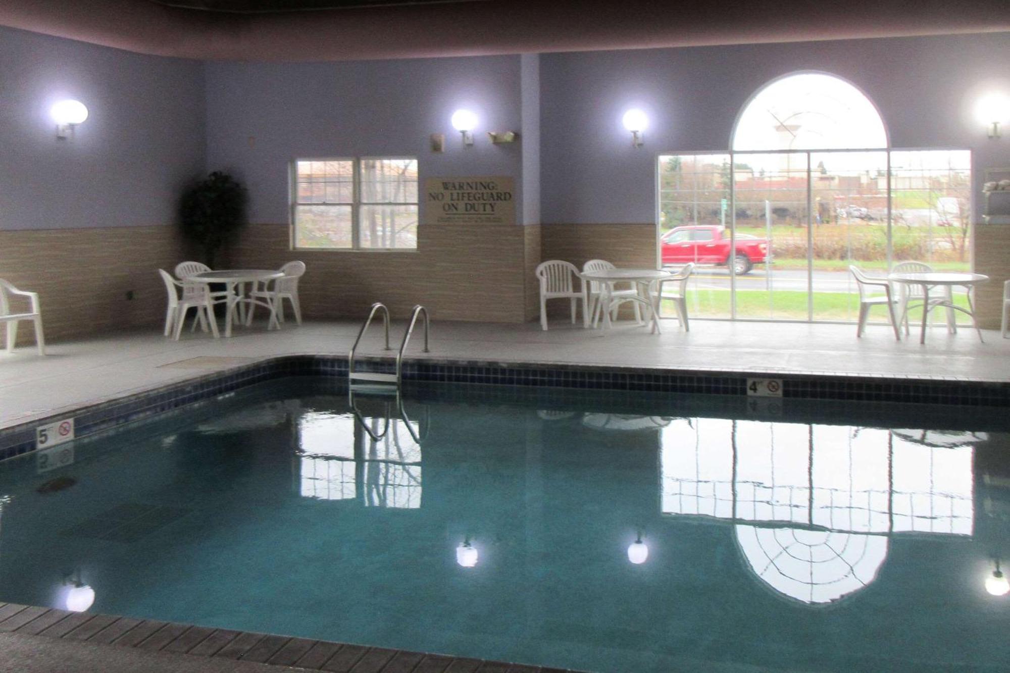 Quality Inn & Suites Stillwater Εξωτερικό φωτογραφία
