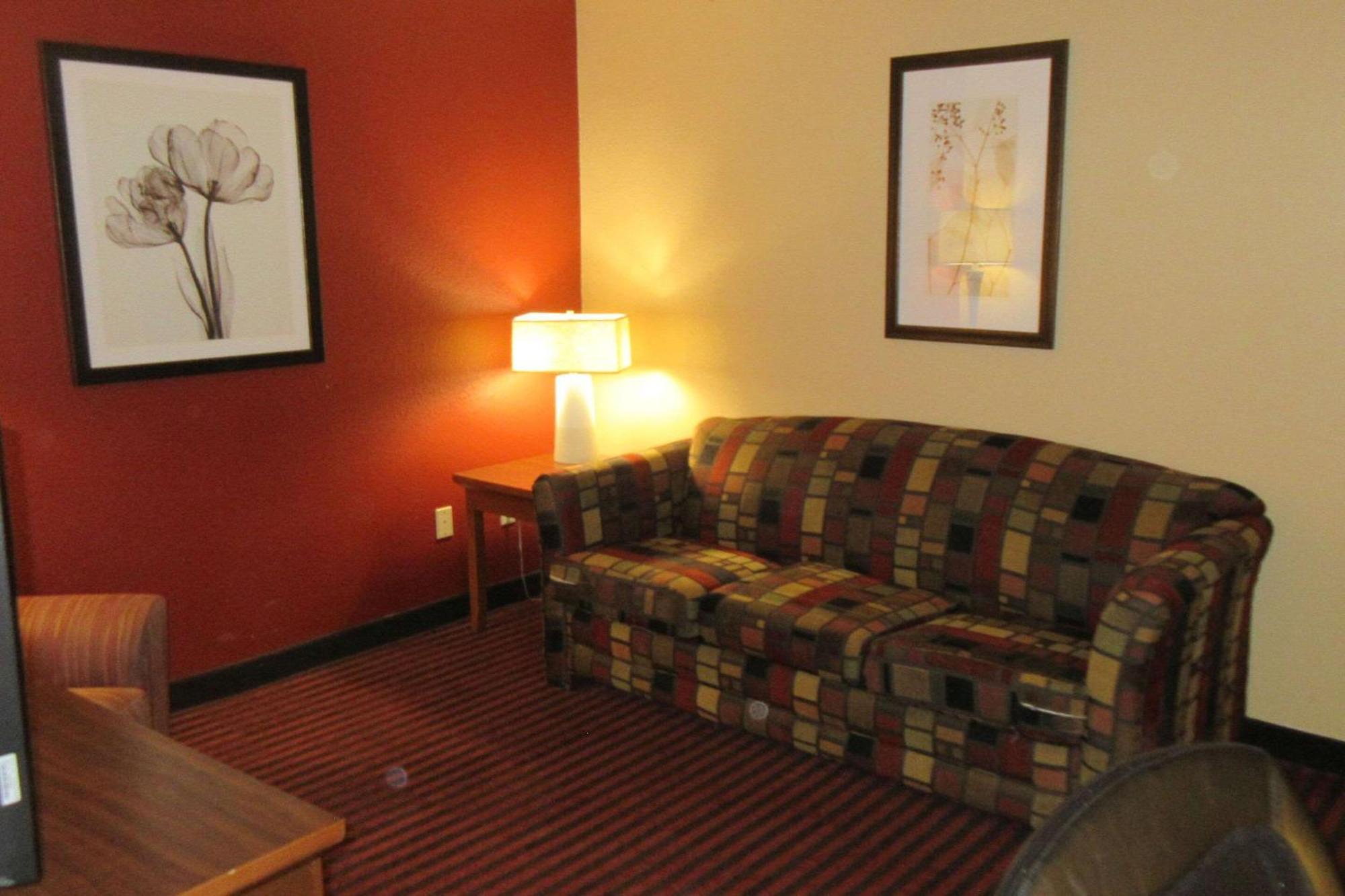 Quality Inn & Suites Stillwater Εξωτερικό φωτογραφία