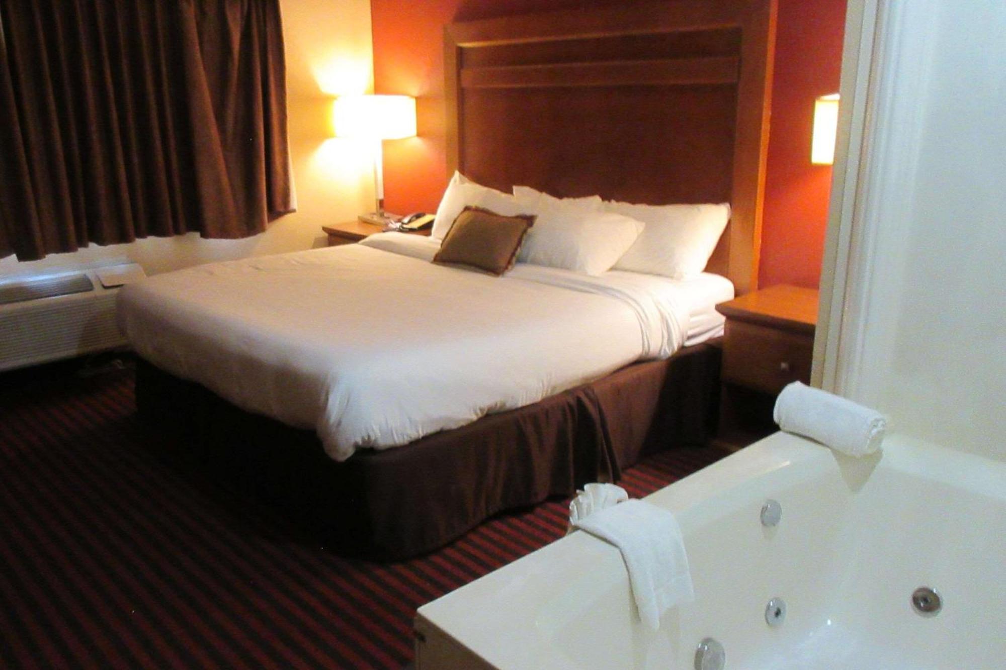 Quality Inn & Suites Stillwater Εξωτερικό φωτογραφία