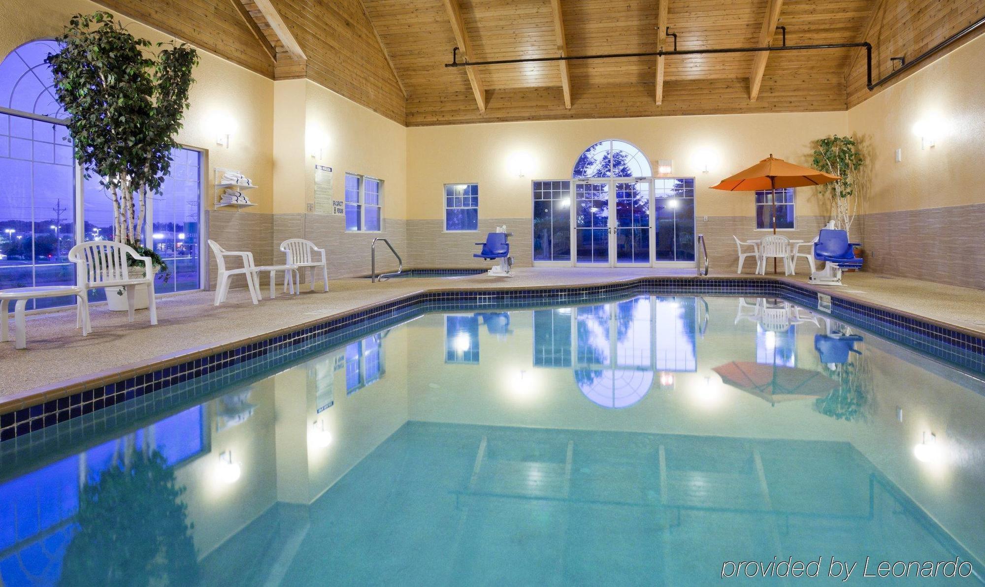 Quality Inn & Suites Stillwater Εξωτερικό φωτογραφία