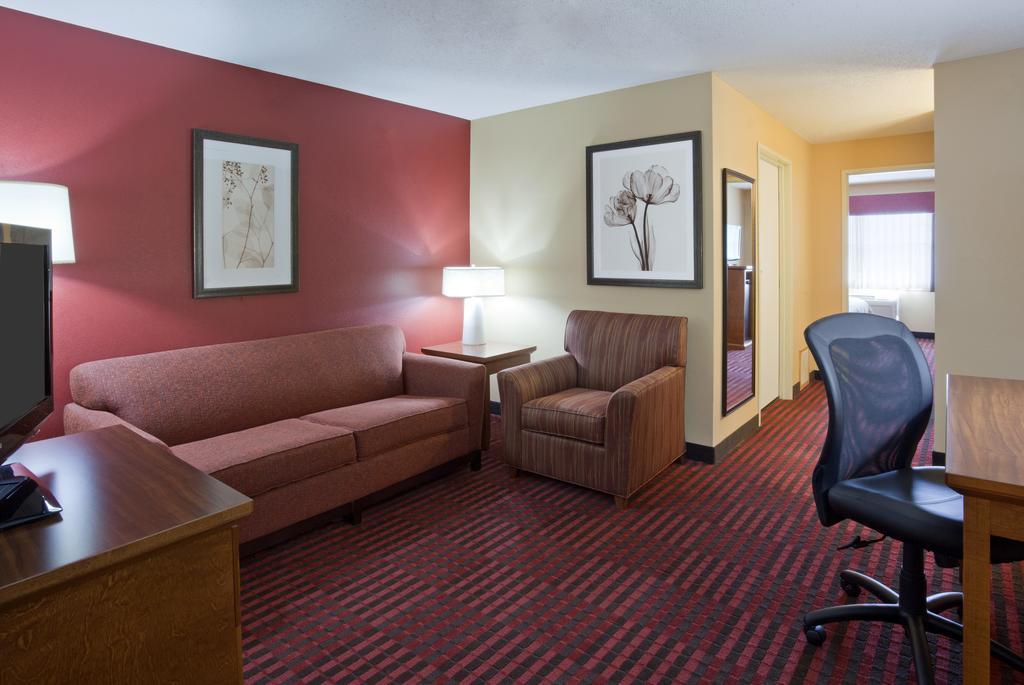 Quality Inn & Suites Stillwater Εξωτερικό φωτογραφία