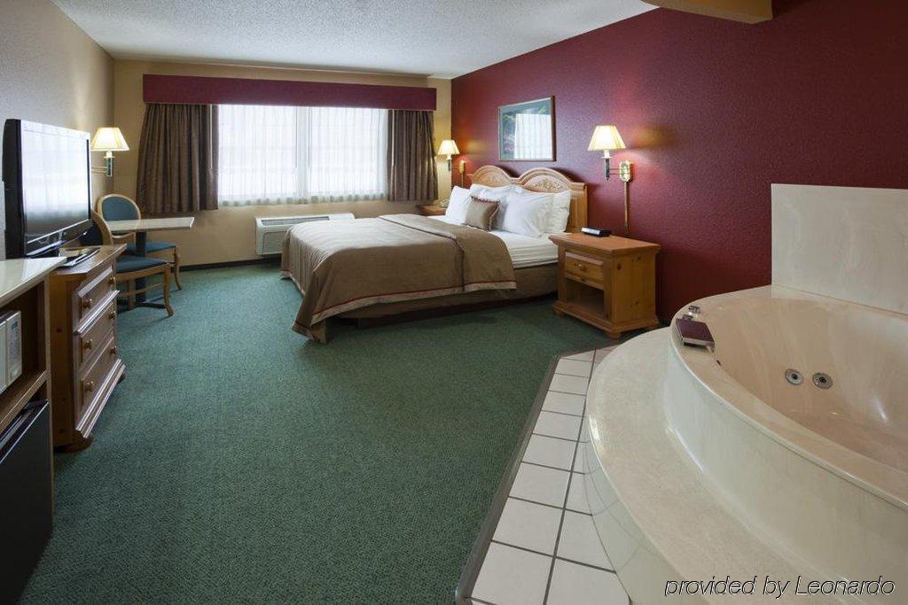 Quality Inn & Suites Stillwater Εξωτερικό φωτογραφία