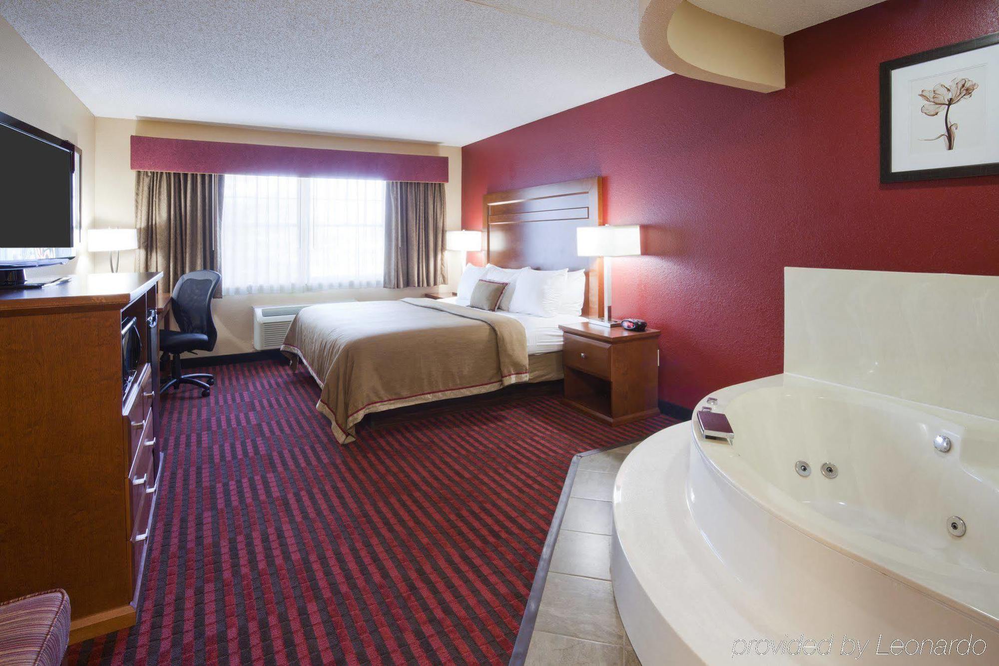 Quality Inn & Suites Stillwater Εξωτερικό φωτογραφία