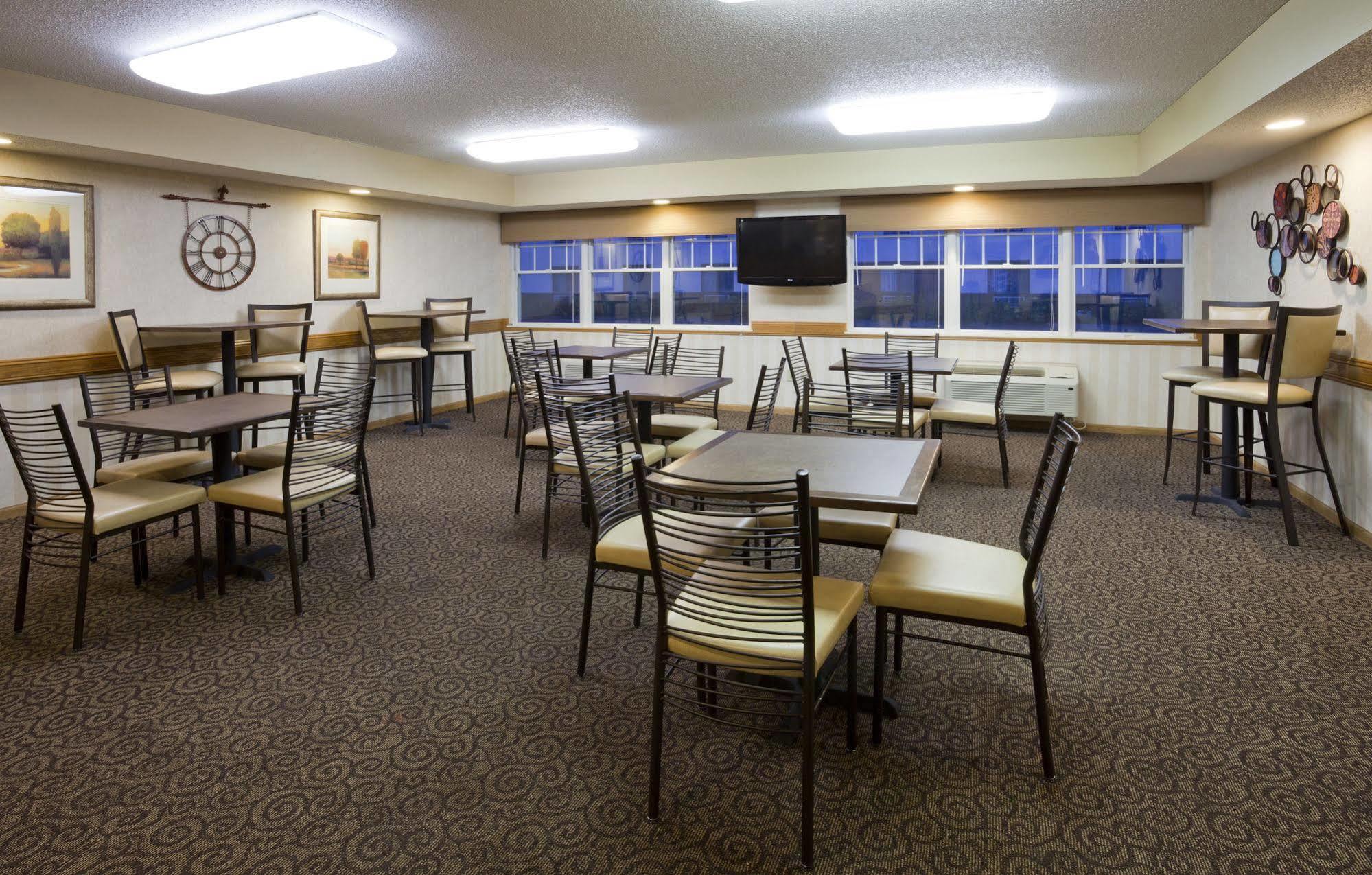 Quality Inn & Suites Stillwater Εξωτερικό φωτογραφία